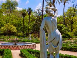 Estatua en el Parque de María Luisa